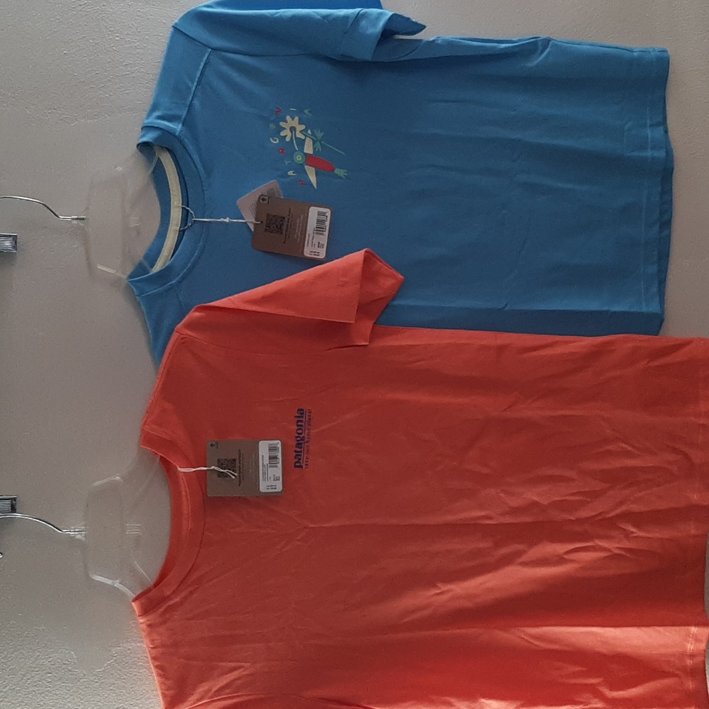 Nwt pair of patagonia kids t shirts